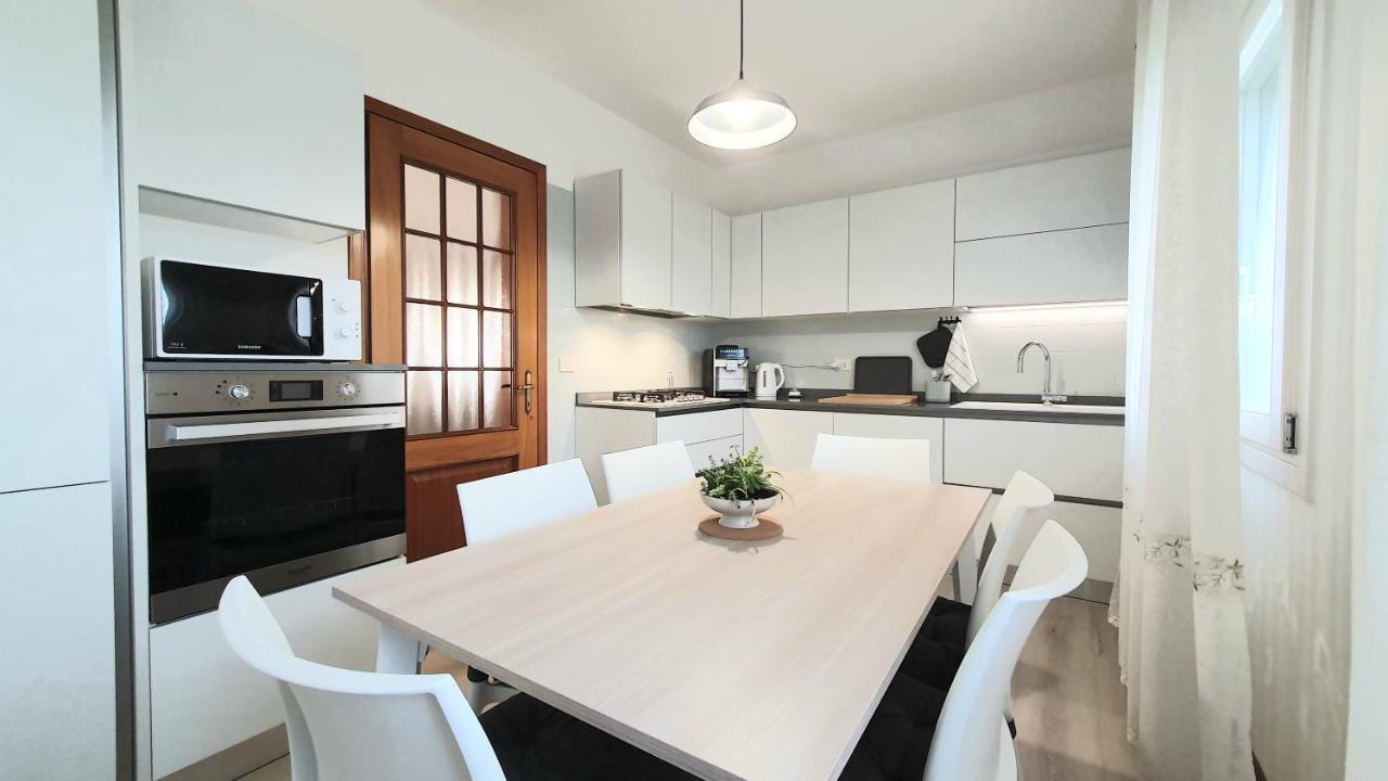 Niko Casa - 3 Bedroom Townhouse Ceggia Extérieur photo